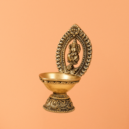 Brass Unique Lakshmi Diya (Pital Anokha Laxmi Deepak)